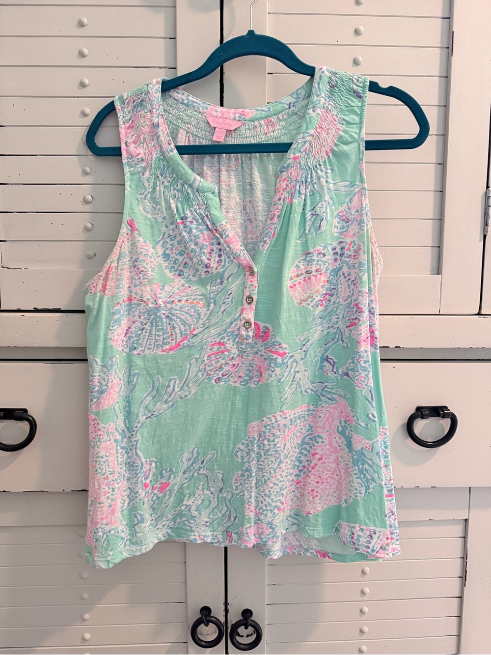 Lilly Pulitzer ESSIE top Sleeveless fansea print Tank size Large